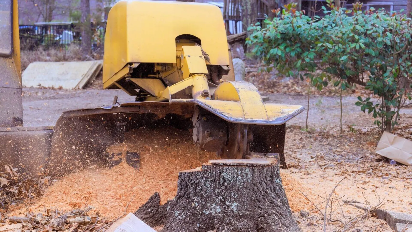 Stump grinding machine